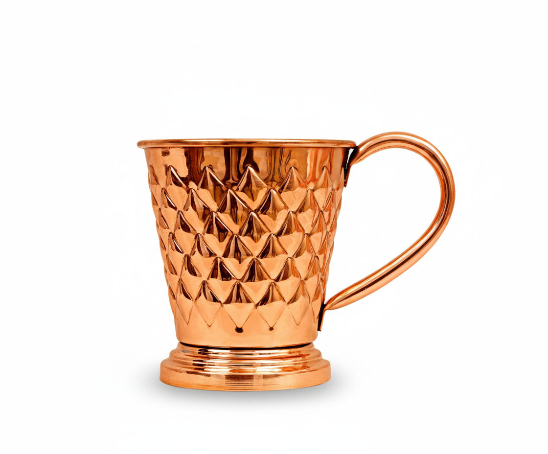 Pure copper bucket shaped diamond hammered design moscow mule beer mug cup, best for beer cocktail parties, barware, volume, 450 ML